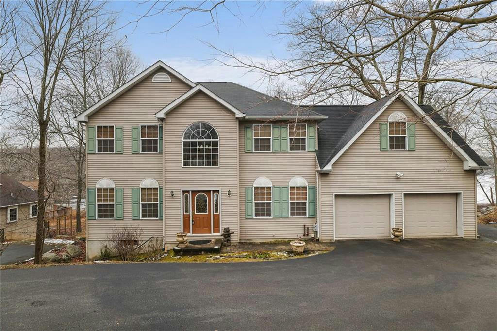 121 BRANDYSHIRE DR, PIKE COUNTY, PA 18371, photo 1 of 50