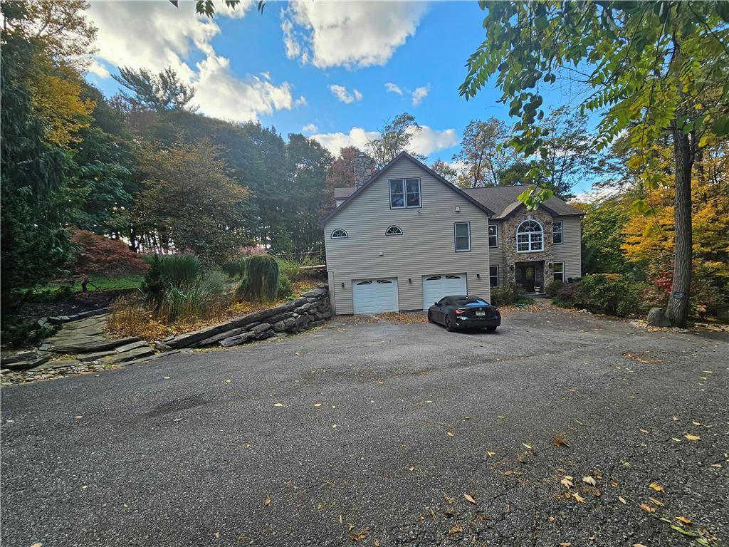 2151 SEIPSTOWN RD, WEISENBERG TWP, PA 18051, photo 1 of 24