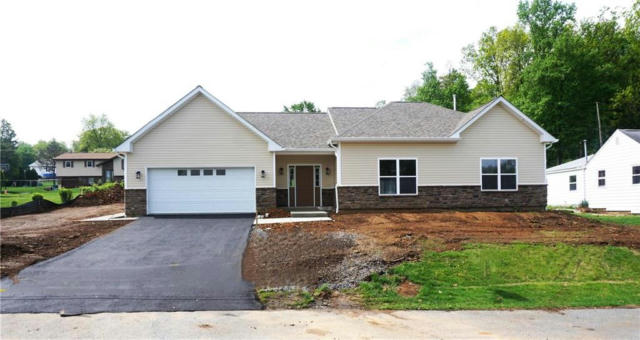 1374 PUGGY LN, FOUNTAIN HILL, PA 18015 - Image 1