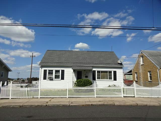 Kitchen for Sale in Allentown, PA - Morris Black