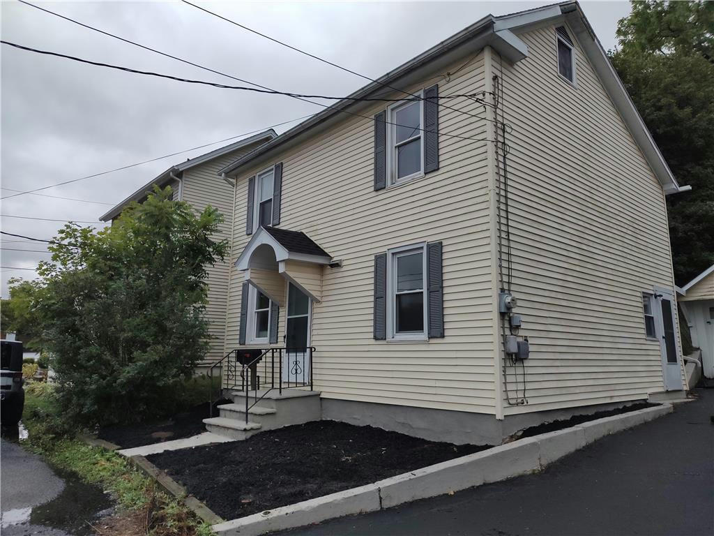 673 W WASHINGTON ST, SLATINGTON BOROUGH, PA 18080, photo 1 of 6