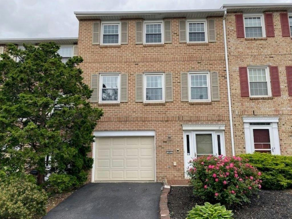 985 BARNSIDE CT, LOWER MACUNGIE TWP, PA 18103, photo 1 of 27