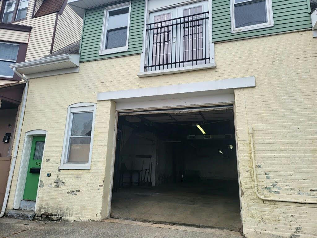114 S HALL ST, ALLENTOWN CITY, PA 18101, photo 1 of 13