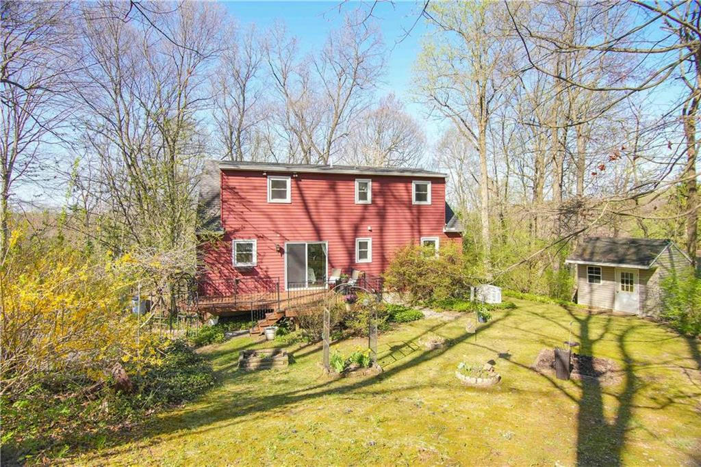 6192 INDIAN CREEK RD, UPPER MILFORD TWP, PA 18092, photo 1 of 46