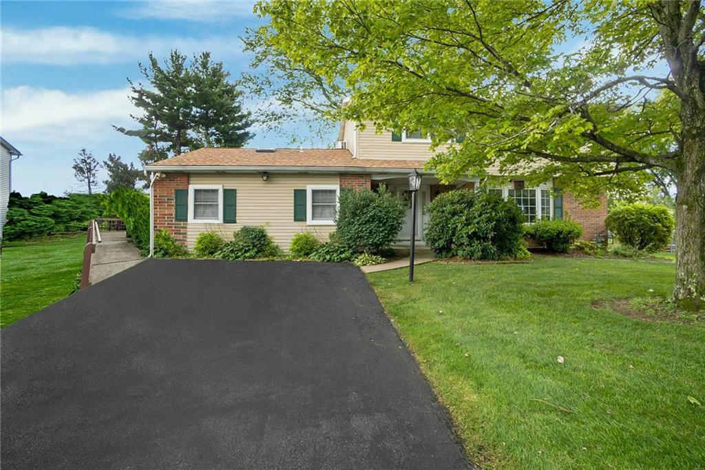 7116 LINDEN RD, LOWER MACUNGIE TWP, PA 18062, photo 1 of 42